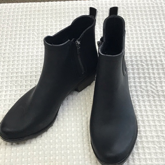lucky brand basel rain bootie